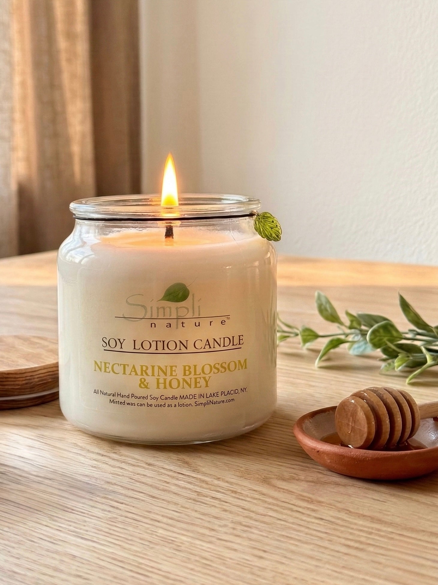 Nectarine Blossom & Honey Soy Lotion Candle
